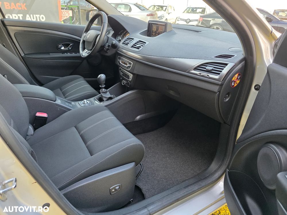 Renault Megane ENERGY TCe 115 Start & Stop Paris Business - 11