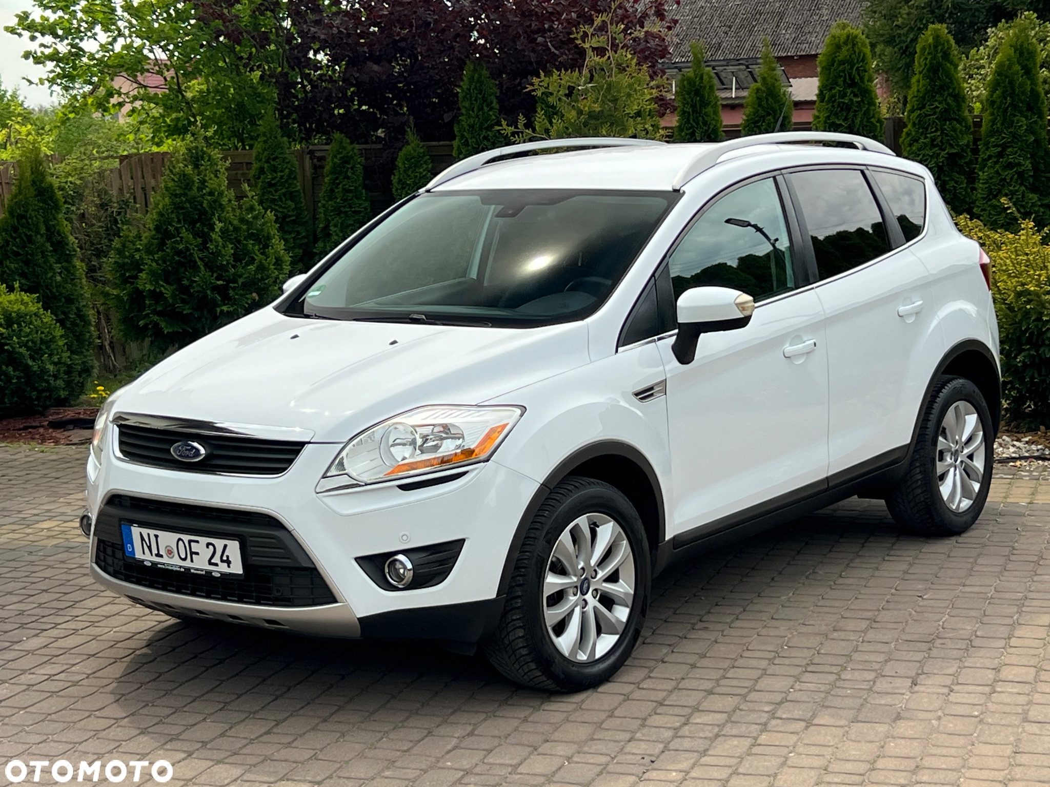 Ford Kuga 2.0 TDCi FWD Titanium - 20