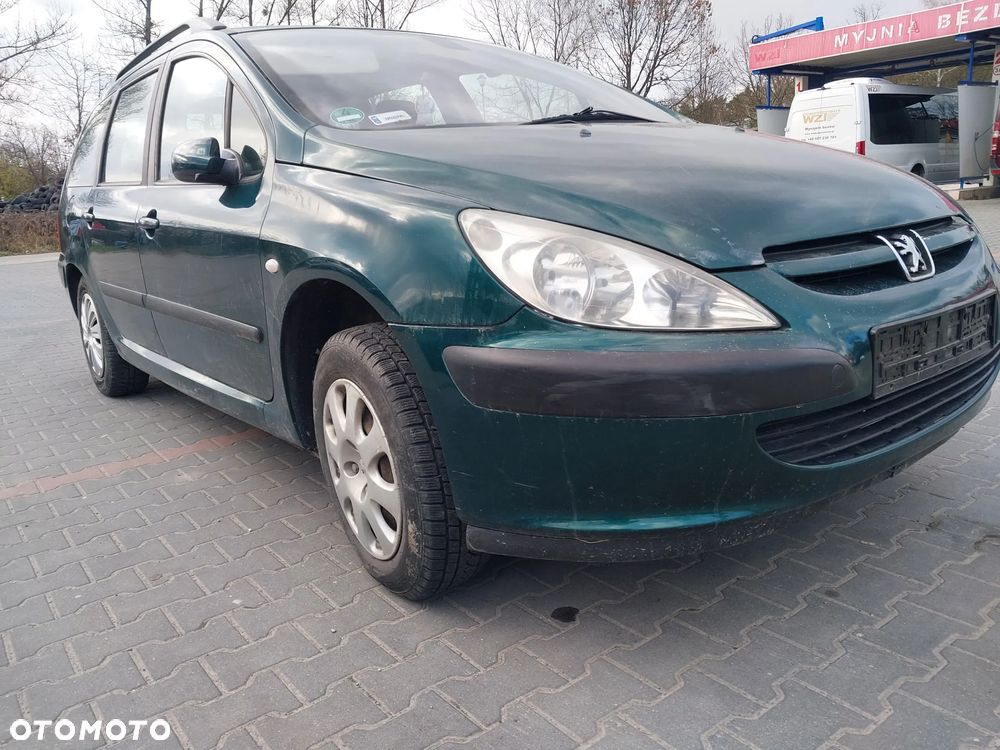 Peugeot 307 SW Kombi silnik 1.6 16v Benzyna skrzynia biegów drzwi klapa zderzak maska błotnik KSUD lampa szyba hak holowniczy moduł BSI BSM B4 osłona listwa fotel maglownica zacisk pompa panel konsola radio mechanizm wydech NA CZĘŚCI - 2