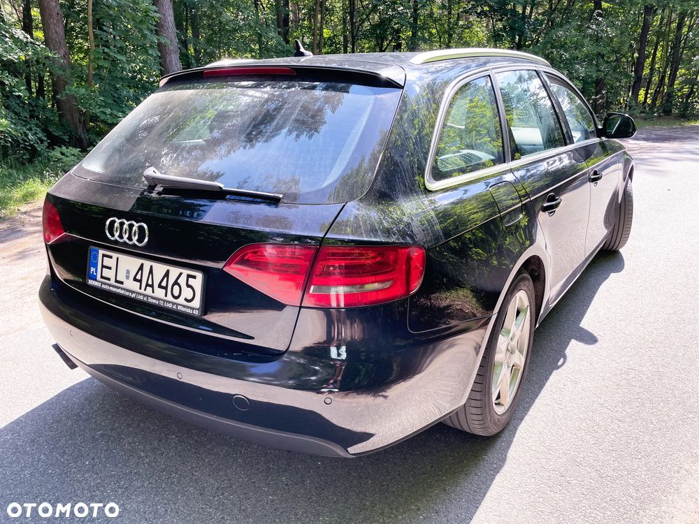Audi A4 Avant 2.0 TDI - 8
