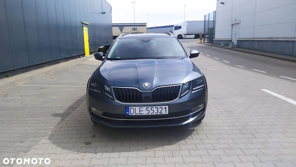 Skoda Octavia 1.6 TDI DSG Premium Edition - 5