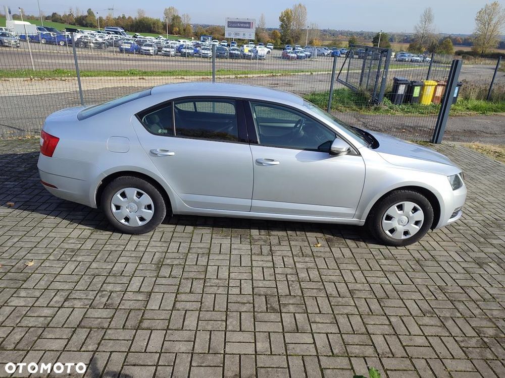Skoda Octavia 1.2 TSI Active EU6 - 7
