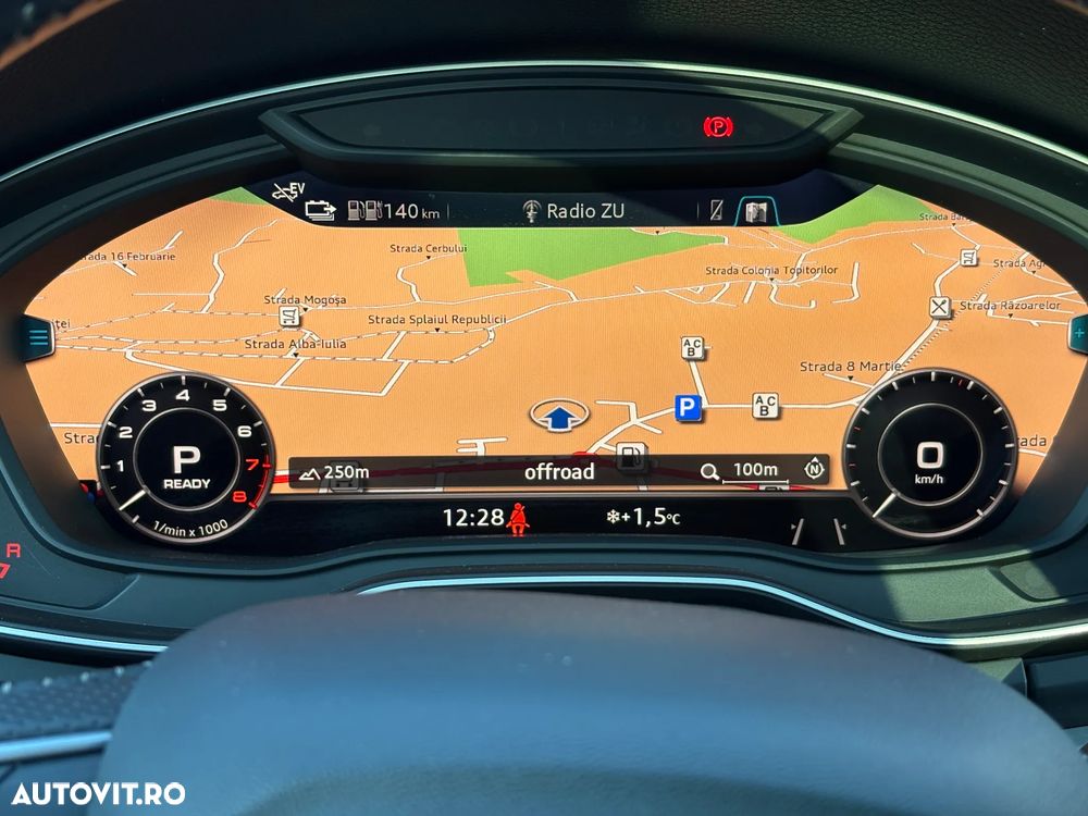 Audi Q5 55 TFSIe quattro S tronic S line business - 17