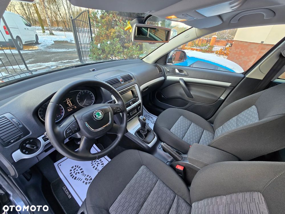 Skoda Octavia - 22