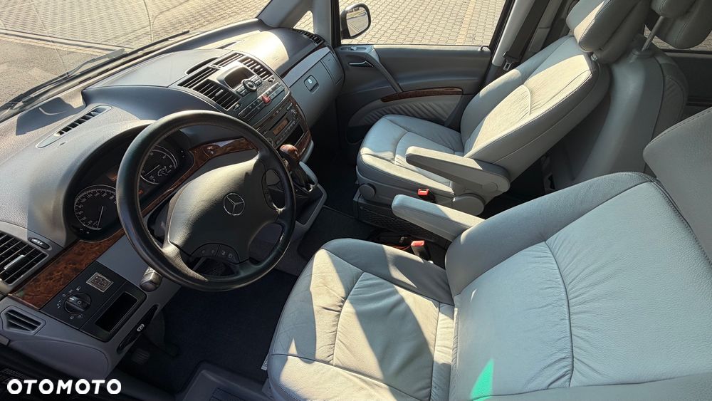 Mercedes-Benz Viano 3.0 CDI kompakt Automatik Ambiente Edition DPF - 16