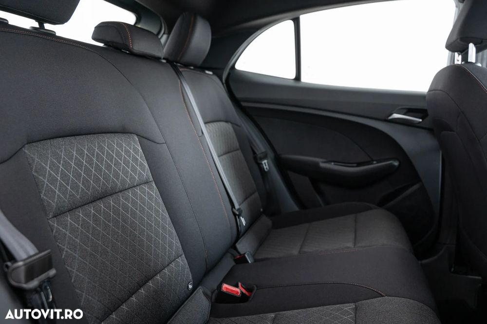 MG MG3 3 Hybrid+ Comfort - 8
