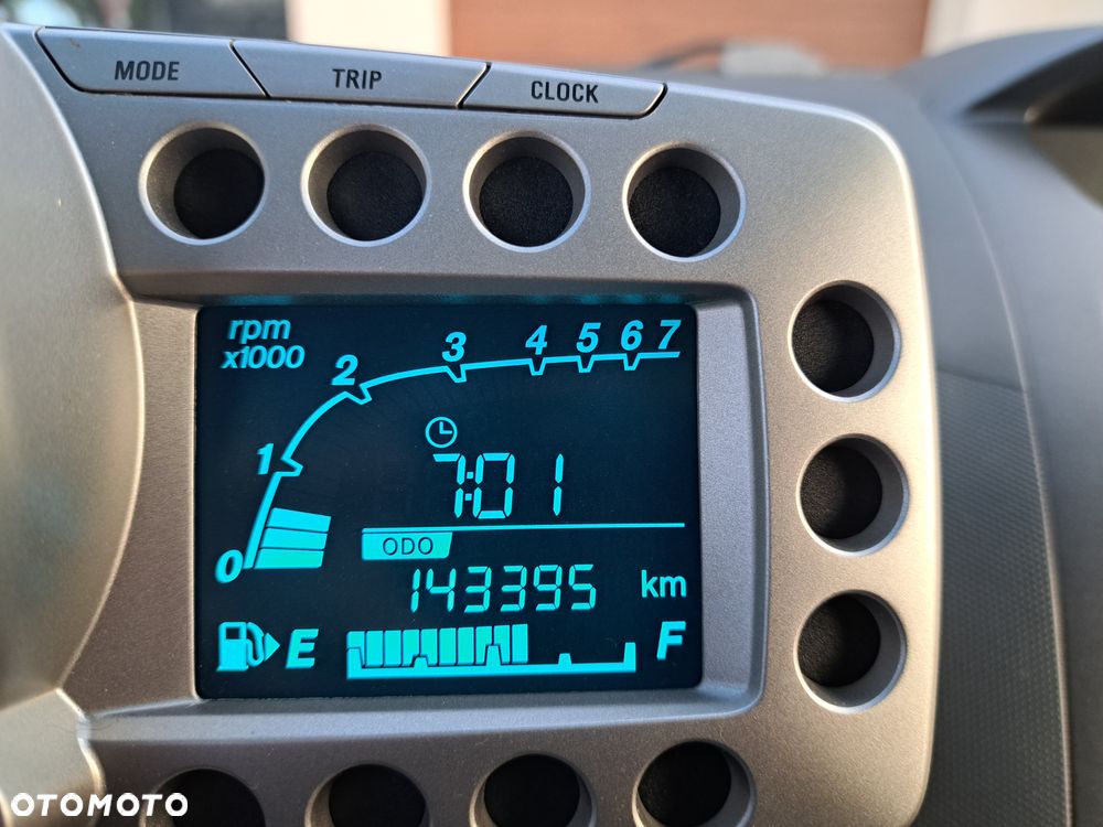 Chevrolet Spark 1.2 LS+ - 23