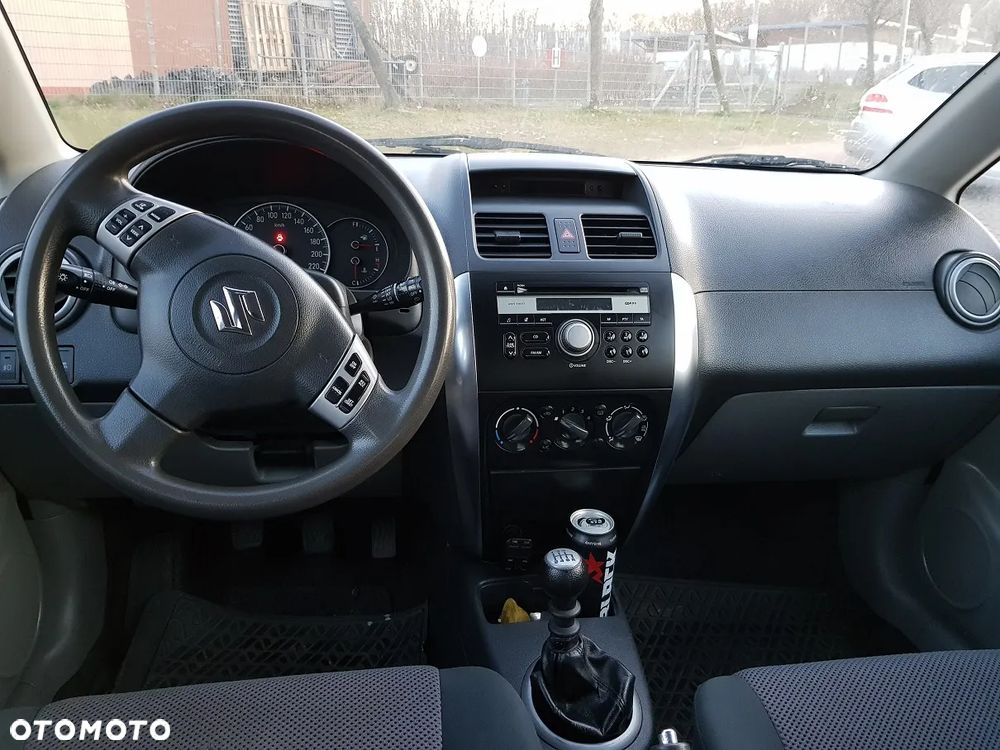Suzuki SX4 1.9 DDiS DPF 4x2 Comfort - 7