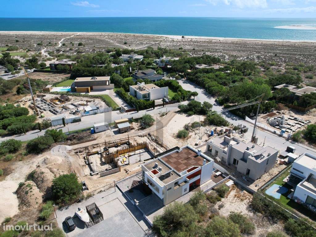 Moradia T4 com Piscina para Venda em Troia, Carvalhal - Grande imagem: 2/44