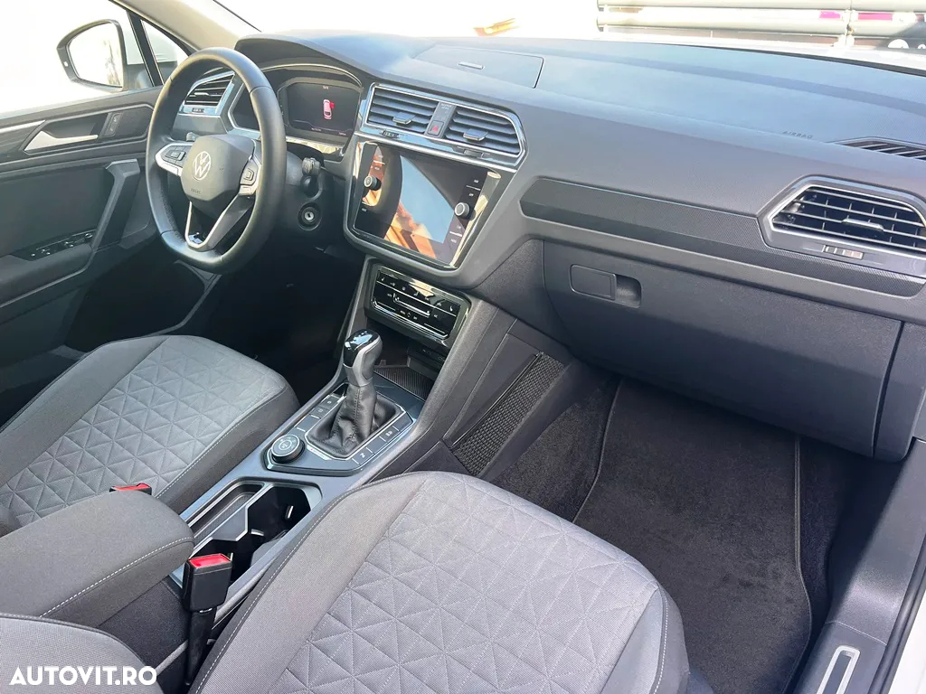 Volkswagen Tiguan 2.0 TDI 4Mot DSG Comfortline - 21