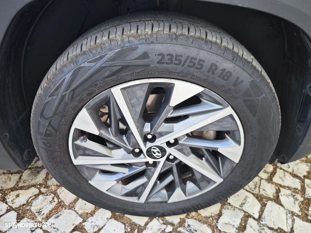 Hyundai Tucson 1.6 CRDi Vanguard DCT - 26