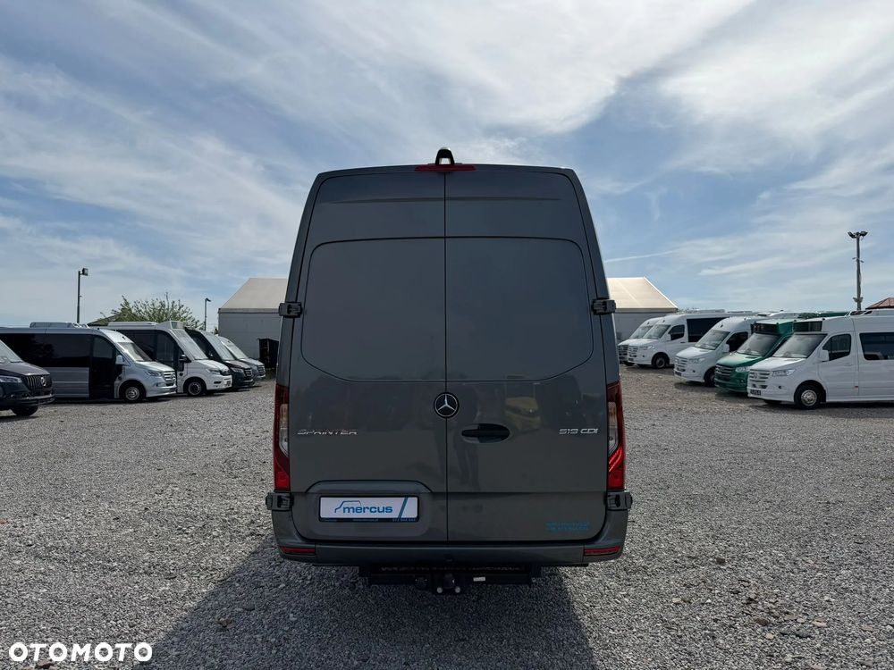 Mercedes-Benz Sprinter 519 - 10