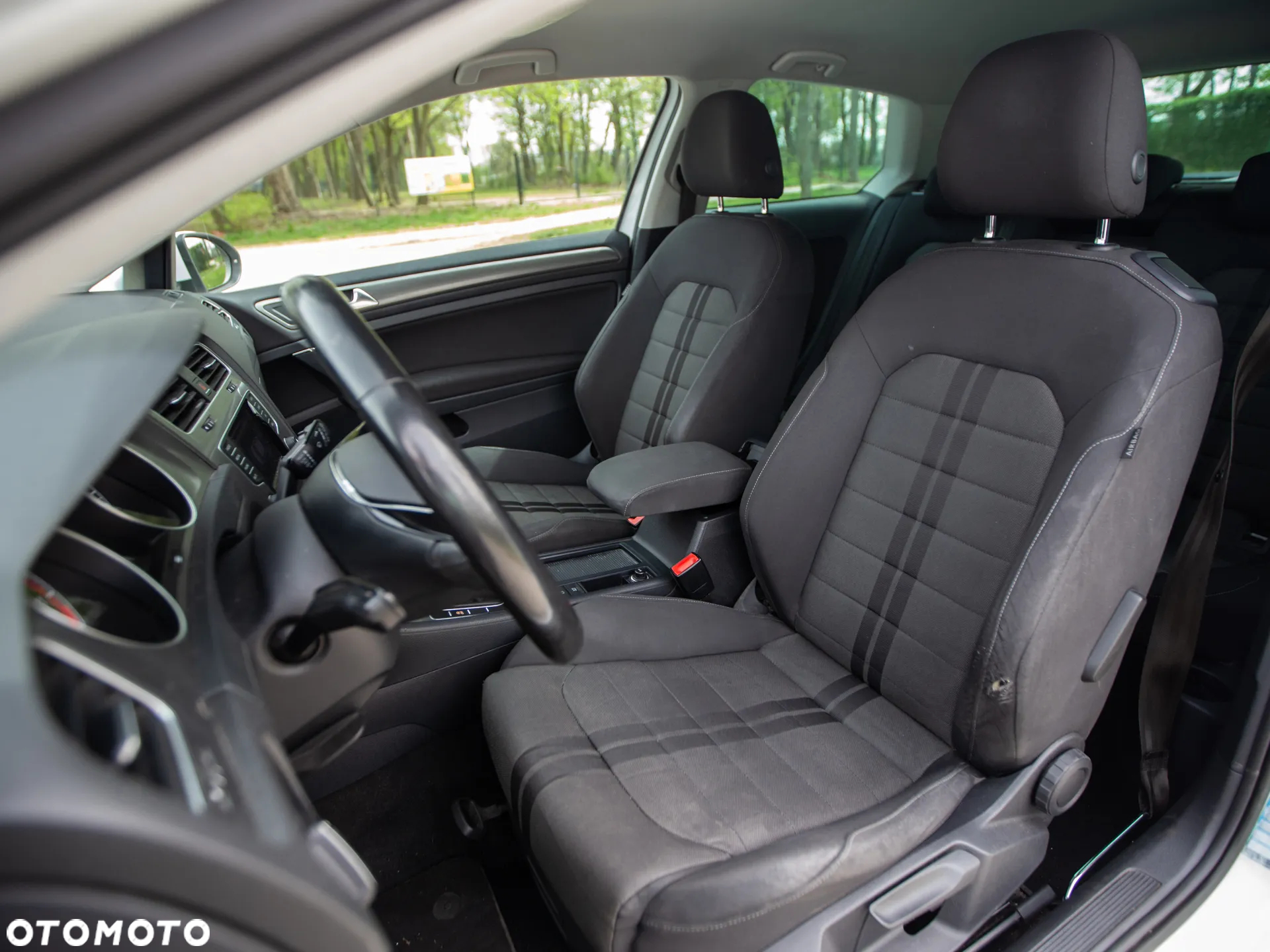 Volkswagen Golf 1.4 TSI ACT BlueMotion Technology Comfortline - 19