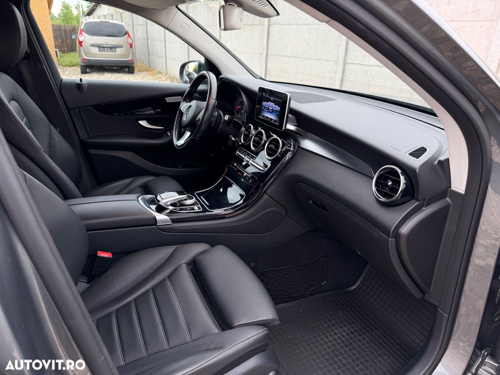 Mercedes-Benz GLC 250 d 4MATIC 9G-TRONIC - 22