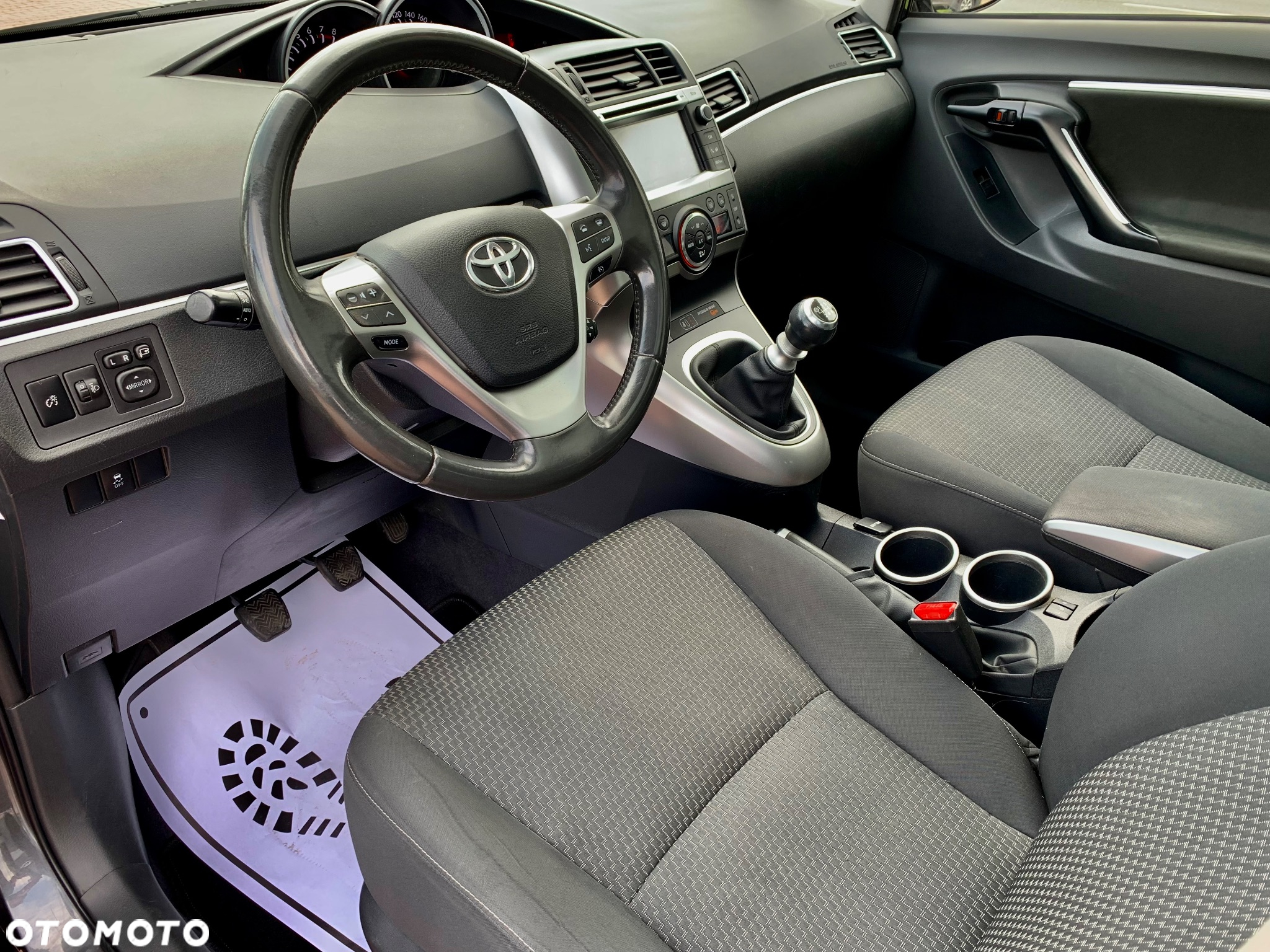 Toyota Verso 1.6 5-Sitzer Comfort - 18