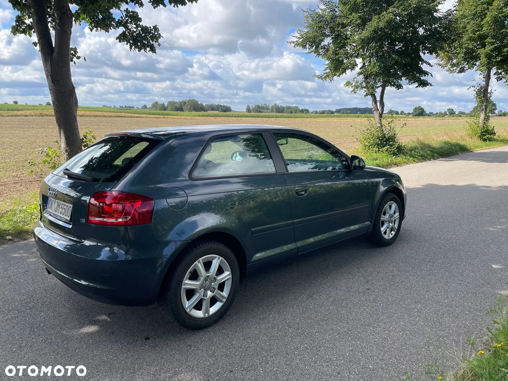 Audi A3 3-drzwiowe 1.6 Ambition - 7