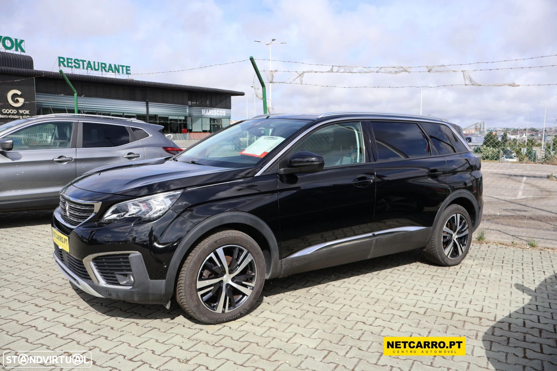 Peugeot 5008 1.5 BlueHDi Allure - 2