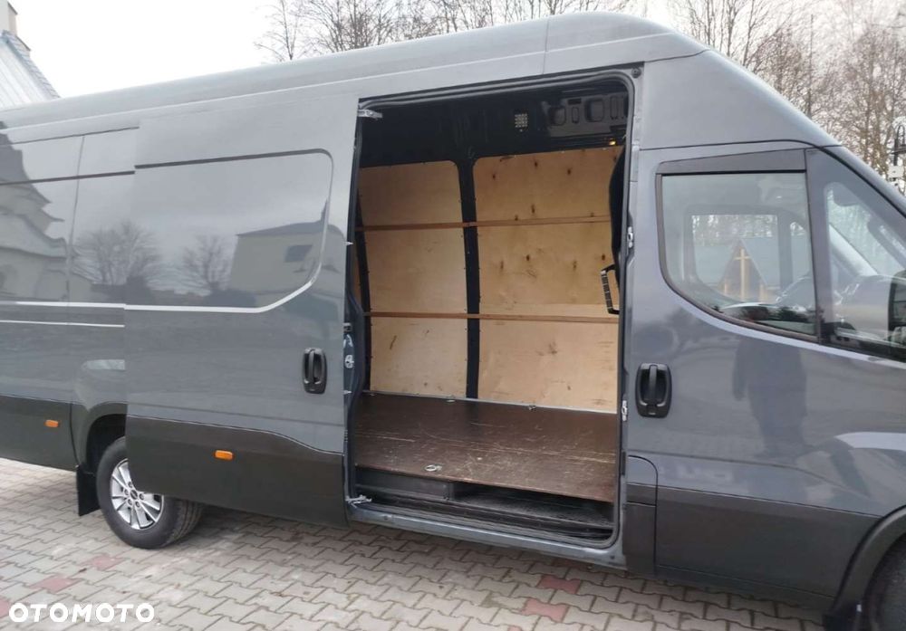 Iveco Daily 35S18 - 31