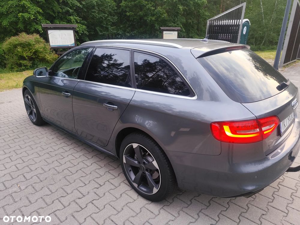 Audi A4 Avant - 10