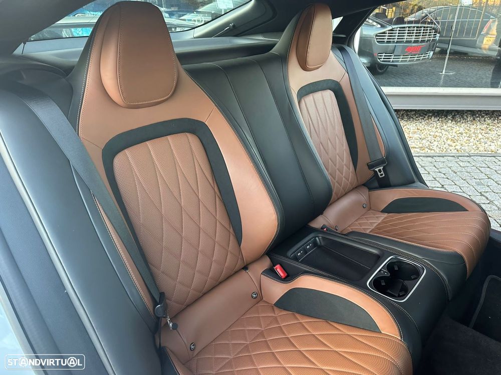 Mercedes-Benz AMG GT 43 4Matic+ - 17