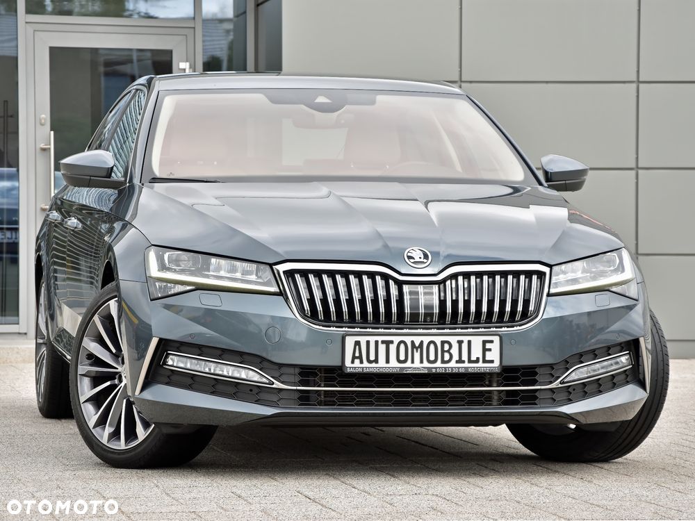 Skoda Superb 2.0 TDI SCR 4x4 L&K DSG - 2