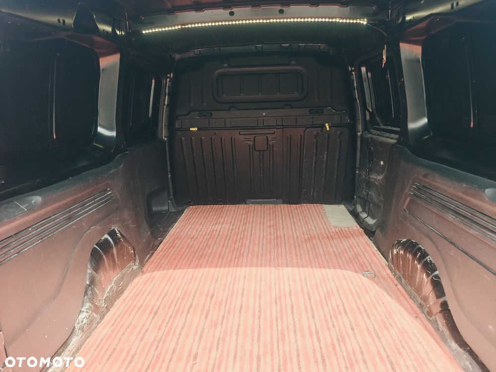 Toyota Proace city - 9