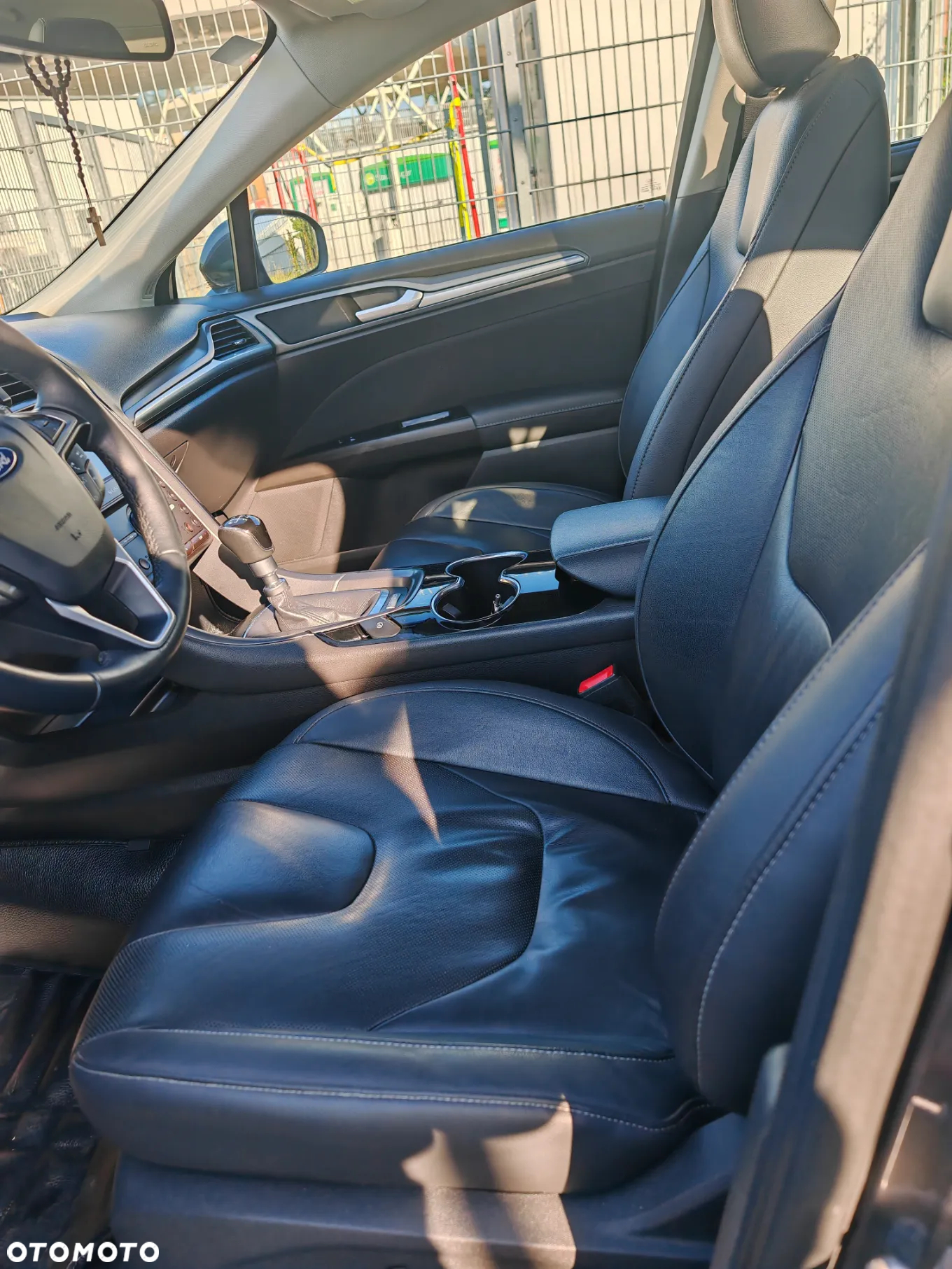 Ford Mondeo 2.0 TDCi Titanium - 11