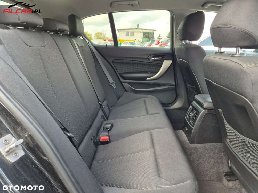 BMW Seria 1 - 19