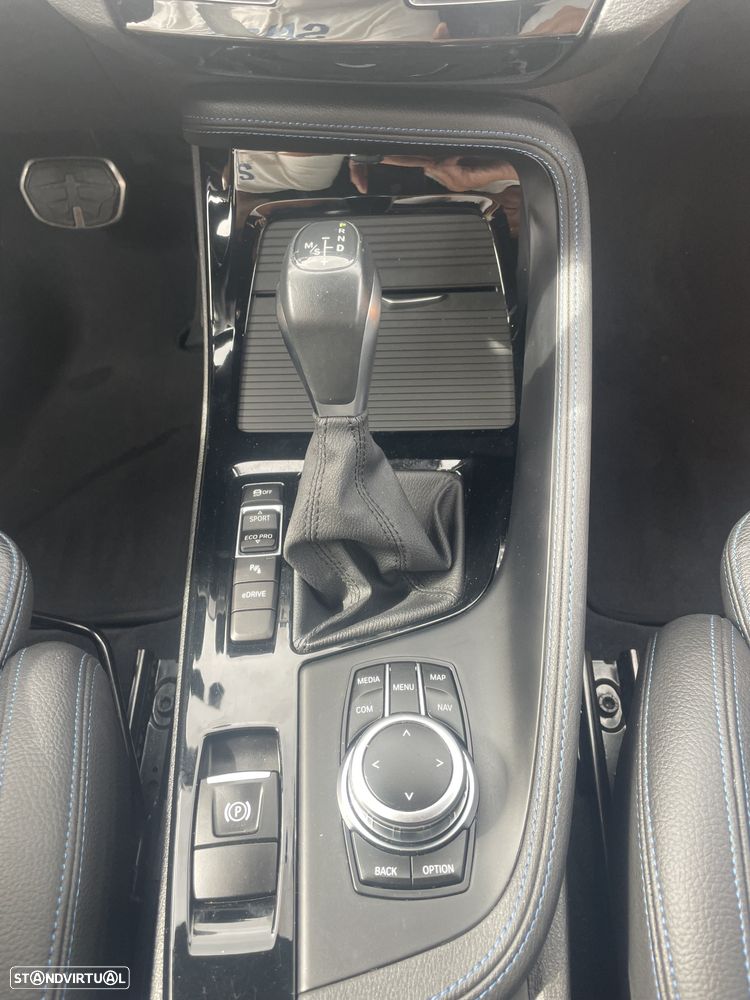 BMW X2 25 e xDrive Pack M - 16