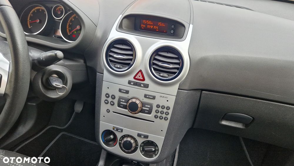 Opel Corsa - 35