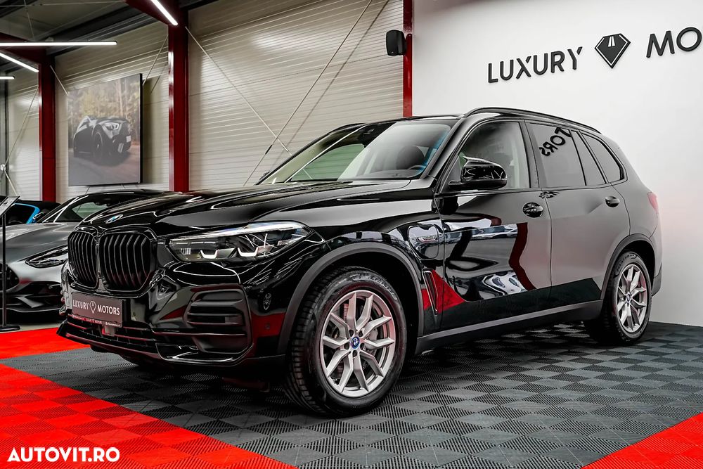 BMW X5 xDrive45e xLine - 1