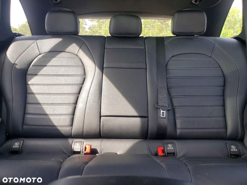 Mercedes-Benz GLC AMG 43 4Matic 9G-TRONIC - 11