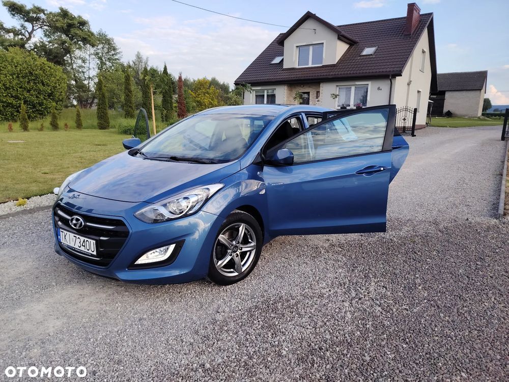 Hyundai i30 1.4 Classic - 10
