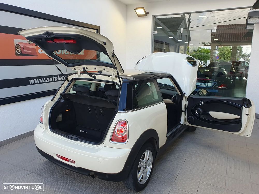 MINI 3 Portas One Aut. - 16