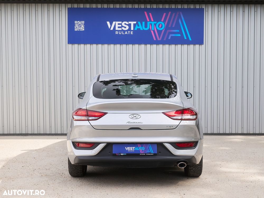 HYUNDAI i30 2021 — imagine 9