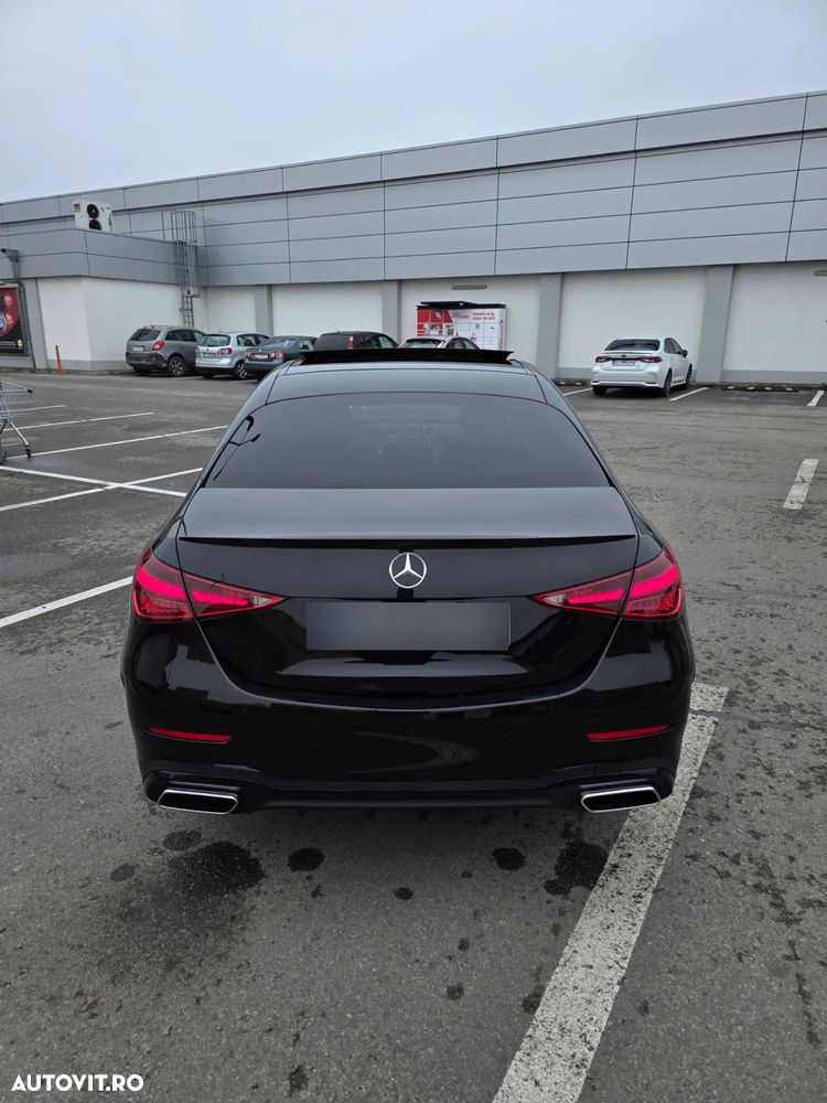 Mercedes-Benz C 300 4Matic T 9G-TRONIC AMG Line - 5