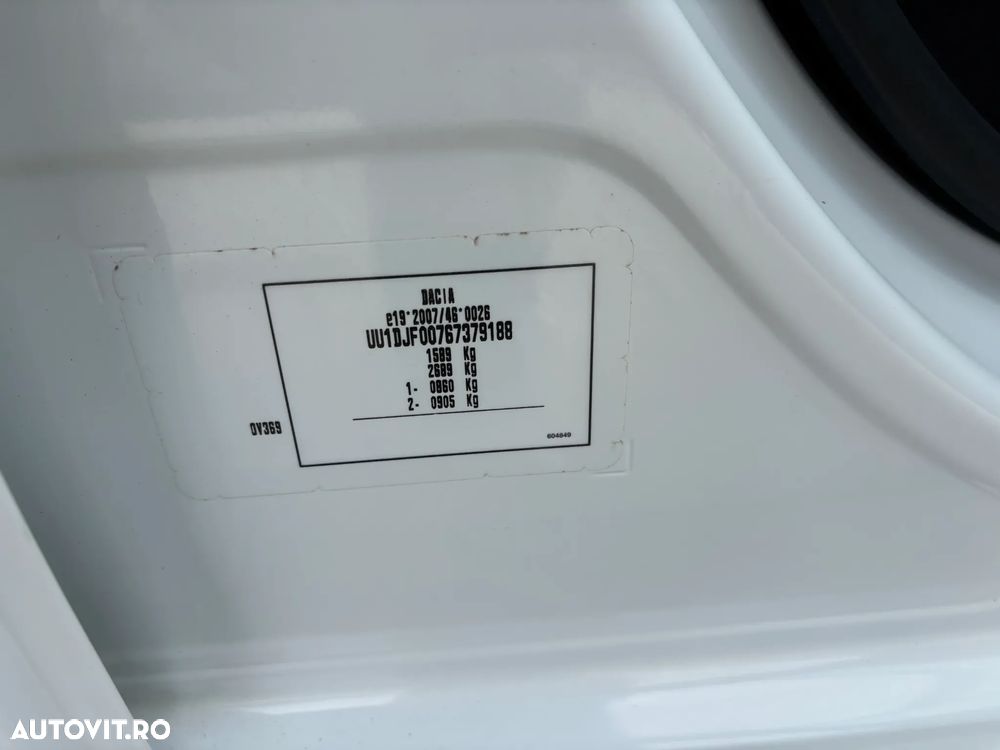 Dacia Logan TCe 90 MT6 Expression - 33