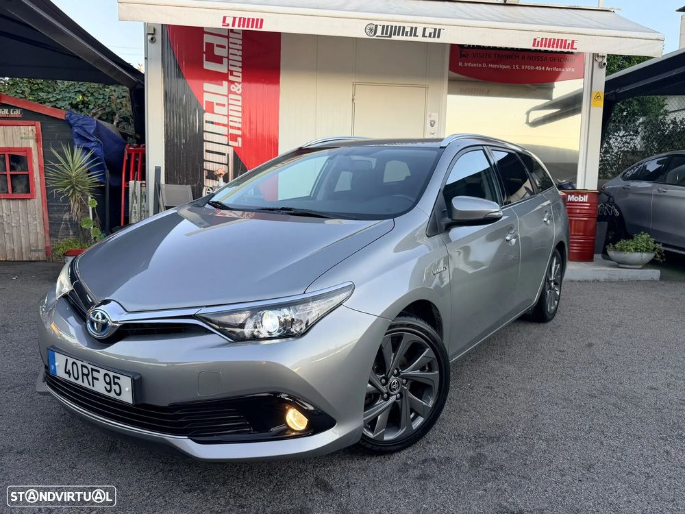 Toyota Auris Touring Sports 1.8 HSD Sport+Navi - 2
