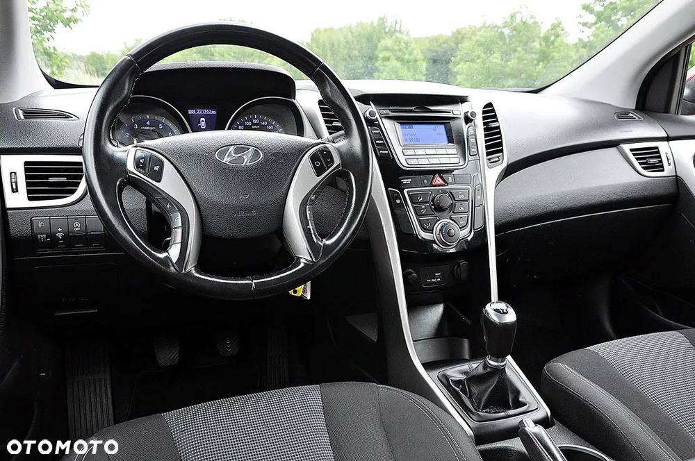 Hyundai i30 1.6 GDI BlueDrive Comfort - 15