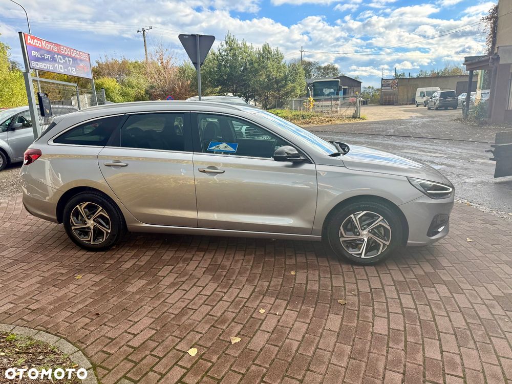 Hyundai i30 1.5 T-GDI 48V-Hybrid Prime - 24