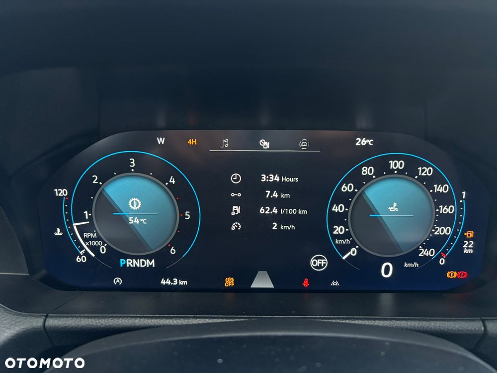 Volkswagen Amarok - 24