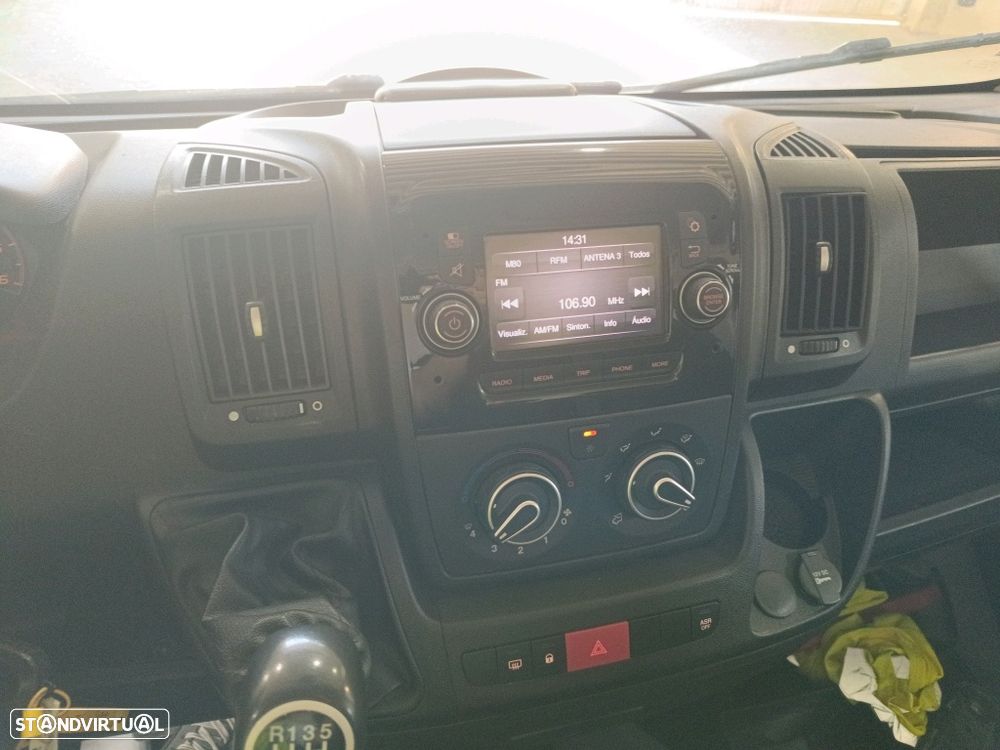 Peugeot BOXER 2.2 140cv 333 L2 H1 - PREMIUM - AC - IVA DEDUTÍVEL - 9