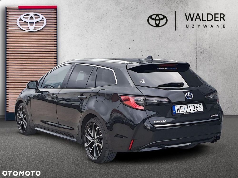 Toyota Corolla - 4