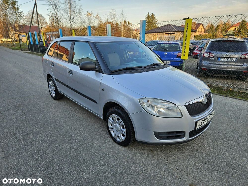 Skoda Fabia - 3