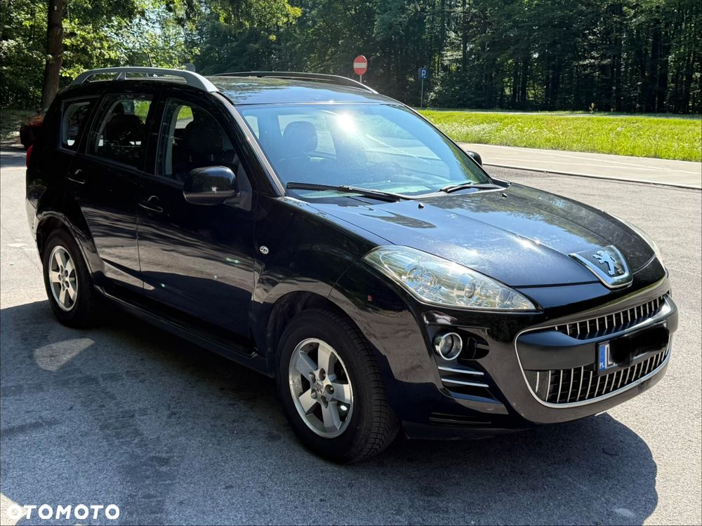 Peugeot 4007 - 13