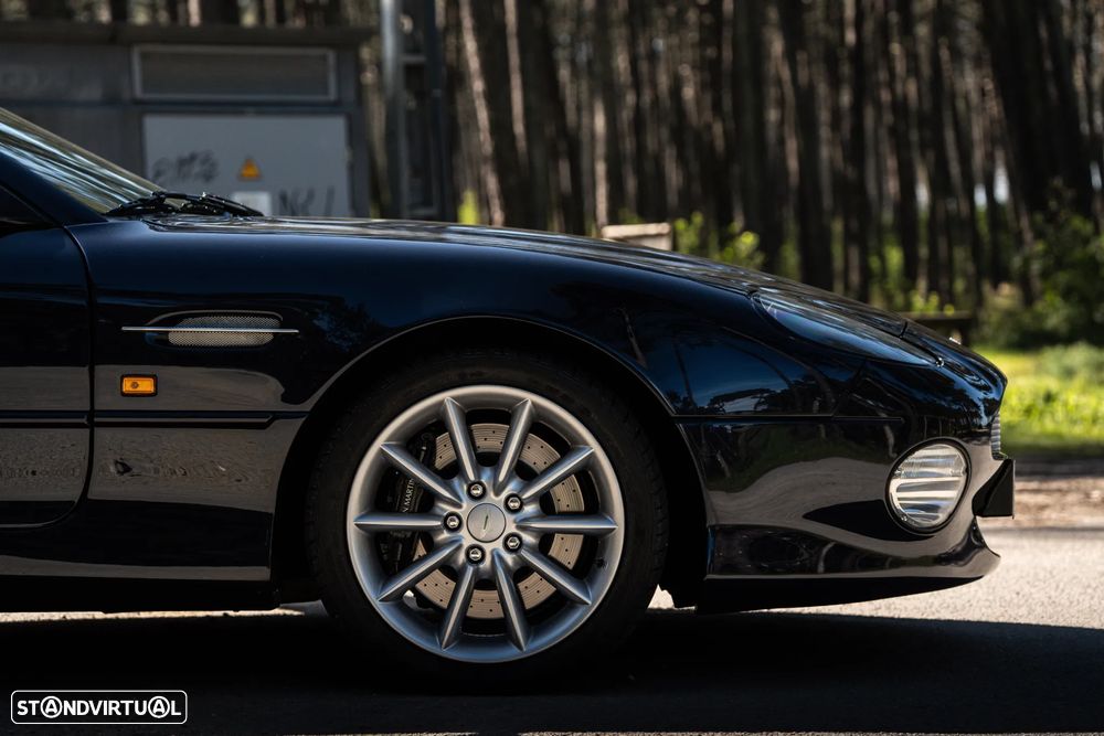 Aston Martin DB7 Vantage Coupé - 4