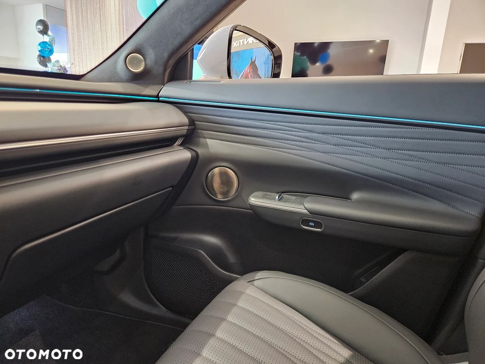 Exlantix ET 100kWh Premium AWD - 23