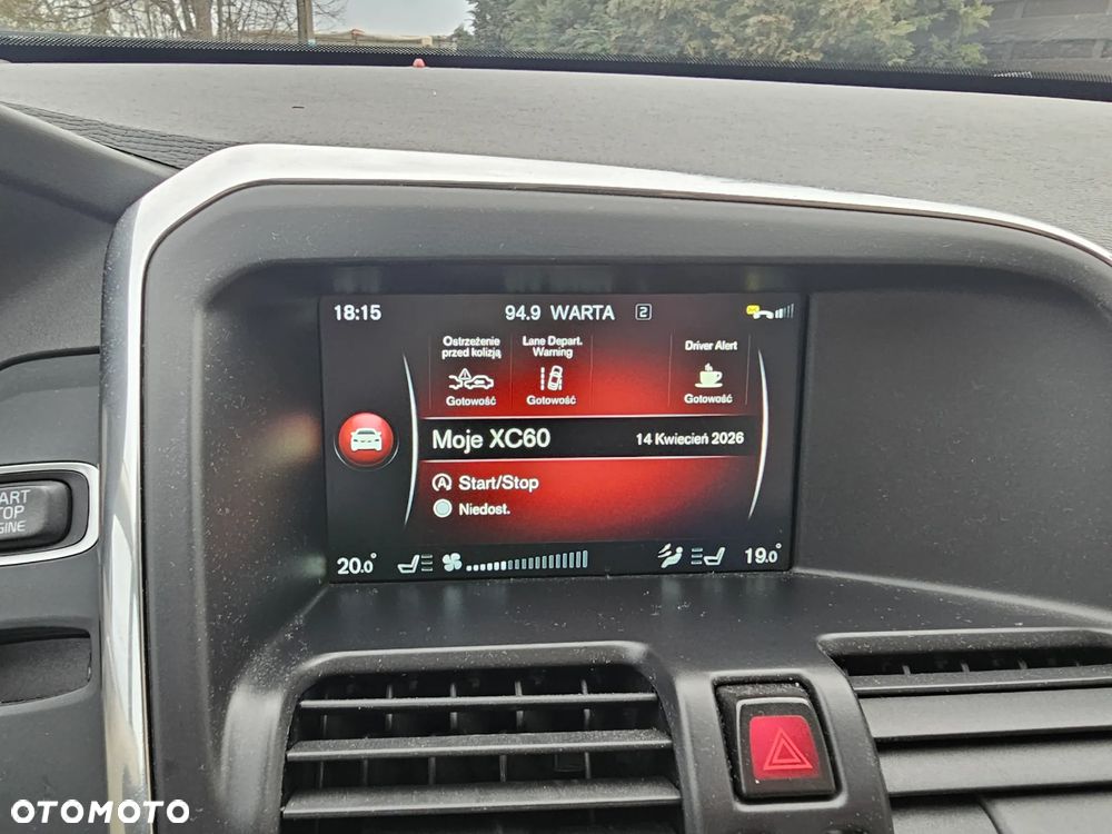 Volvo XC 60 D4 AWD Summum - 25