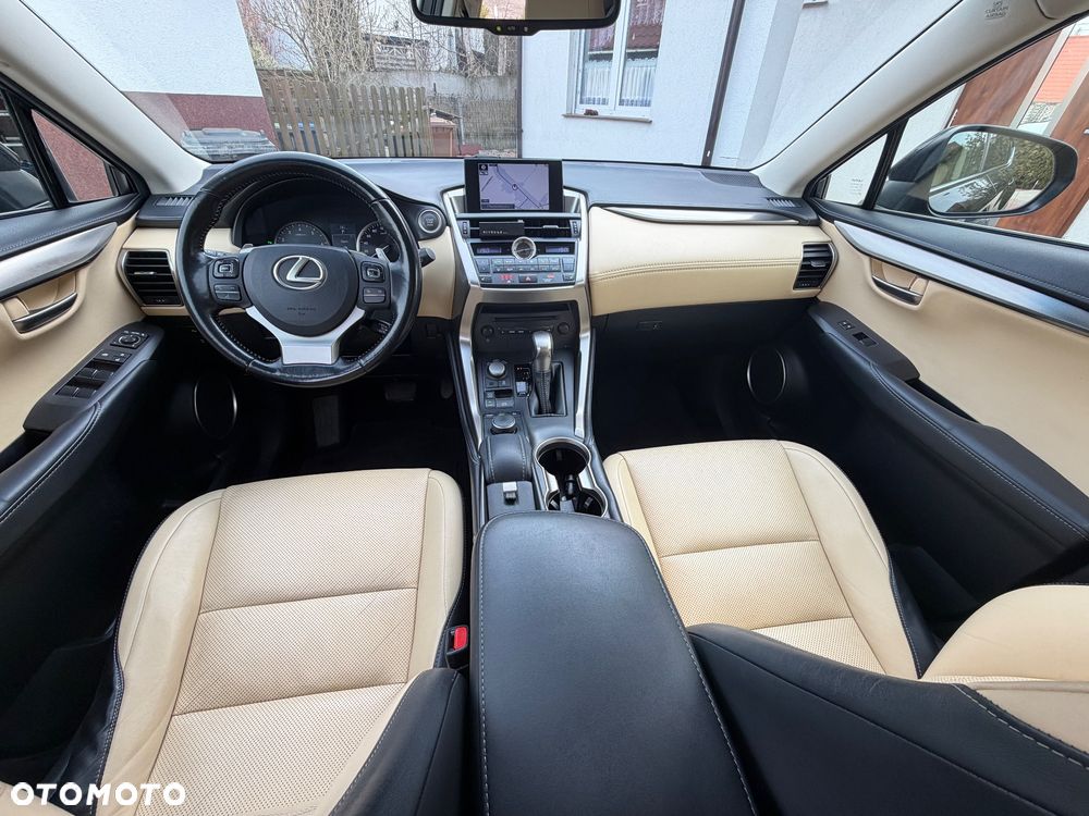 Lexus NX 200t Comfort AWD - 11