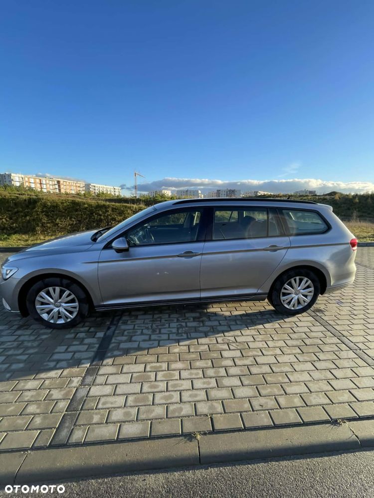 Volkswagen Passat ver-1-5-tsi-evo-trendline-dsg - 4